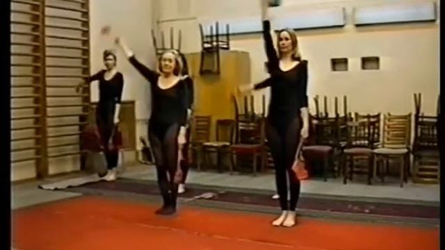 72 П ( Этюд с флажками или шарфами) смотреть онлайн