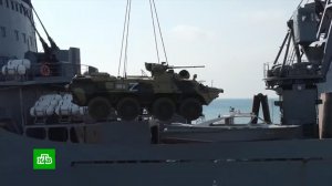 В порт Бердянска вошел первый большой десантный корабль Черноморского флота