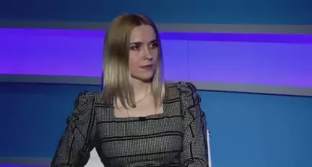 Заместитель директора АУ "МФЦ" И.В. Семеренко - в программе "Вечер вместе", ТВ-Губерния смотреть онлайн