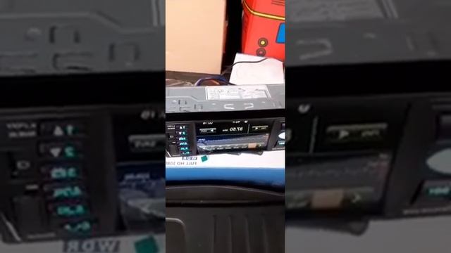 Китайская автомагнитола творит чудеса. 4022D смотреть онлайн