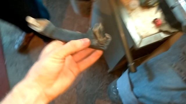 Как снять обшивку задней двери и заменить ручку на калине. ВАЗ. ЛАДА смотреть онлайн