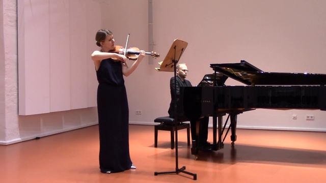 F. Poulenc Sonata for violin and piano FP119 смотреть онлайн