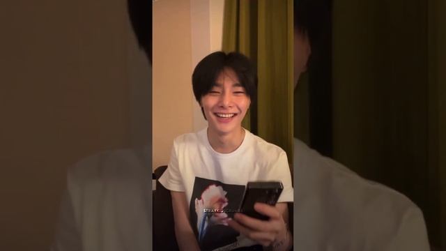 STAYs vs Jeongin ?? смотреть онлайн