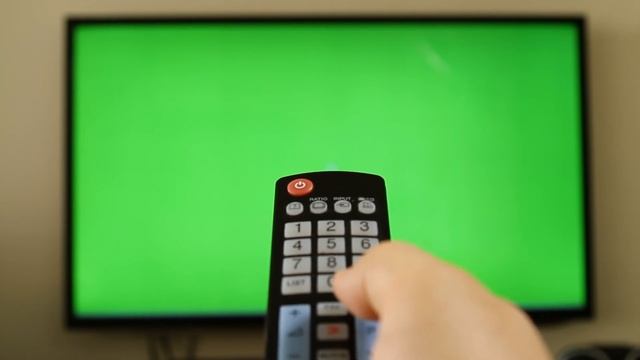 Футаж HD. Пульт и телевизор - хромакея смотреть онлайн