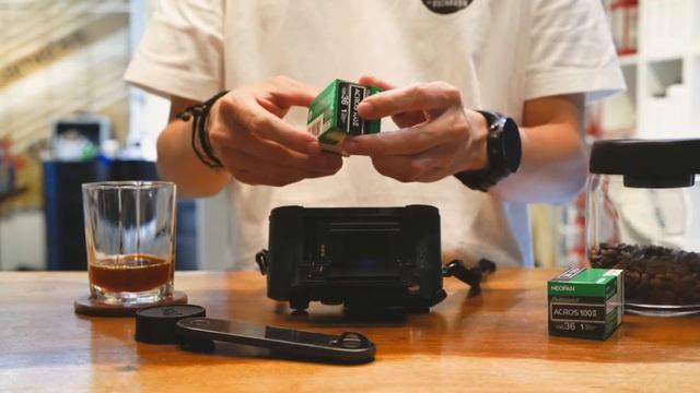 Leica M6 | ASMR смотреть онлайн