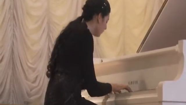 В. Моцарт. Соната №13 си бемоль мажор. Исп.Шаблина Юля, 13 лет смотреть онлайн