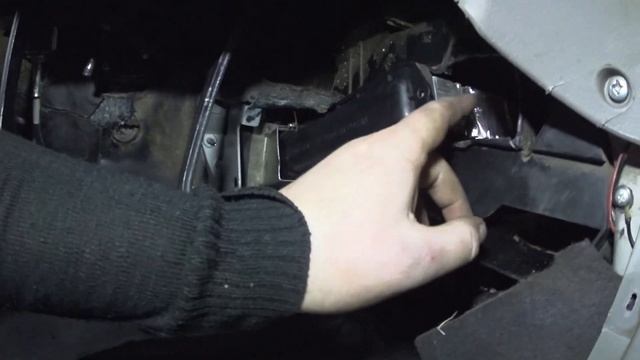 ЗАМЕНА РАДИАТОРА ПЕЧКИ на КАлине БЕЗ СНЯТИЯ ПАНЕЛИ/ЛАДА КАЛИНА ЗАМЕНА ОТОПИТЕЛЯ САЛОНА смотреть онлайн