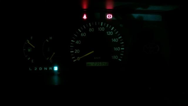 02 TOYOTA HIACE H100 gasoline engine statup エンジン始動 смотреть онлайн