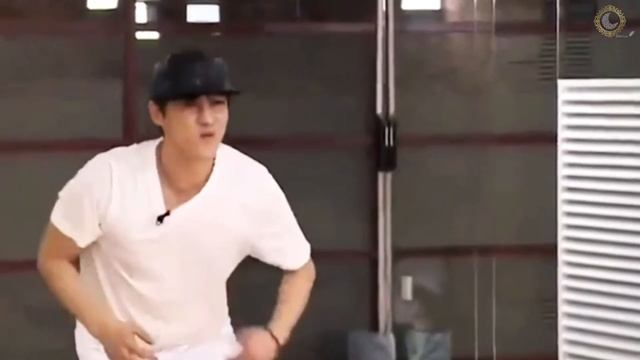 Чжин И Хан Oppa-a-a Клип выполнен специально для Чжин И Хан Россия / Jin Yi Han Russia / 진이한 смотреть онлайн