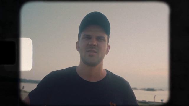 Летний вайб 2022 / Видео нашей кринжовой компании друзей / SONY a6300 + SIGMA 16MM 1.4 + SONY 35M смотреть онлайн
