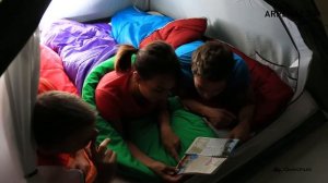 Кемпинговые палатки ARPENAZ 3  ( Трехместная палатка от QUECHUA ) | Декатлон