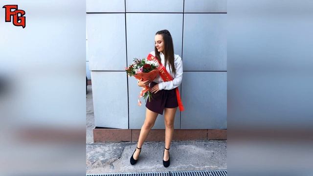 Порция новых выпускниц 2020 / Русские выпускницы из соц сетей смотреть онлайн