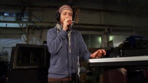 MC Xander 'Spaceship Earth'