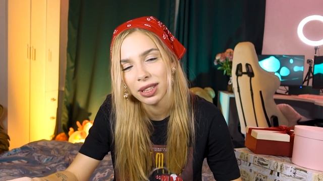 ЧТО ПРОИЗОШЛО В МОЙ ДЕНЬ РОЖДЕНИЯ? | В ШОКЕ от ПОДАРКА смотреть онлайн