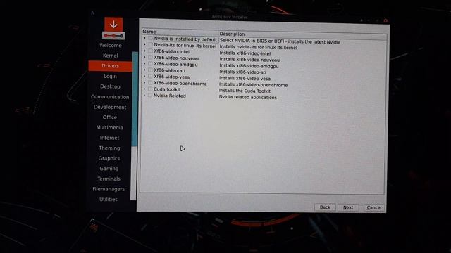 ArcoLinux : 2046 Bios Uefi settings of Asus Prime Z490-A for Linux and vbox - installing ArcoLinux смотреть онлайн