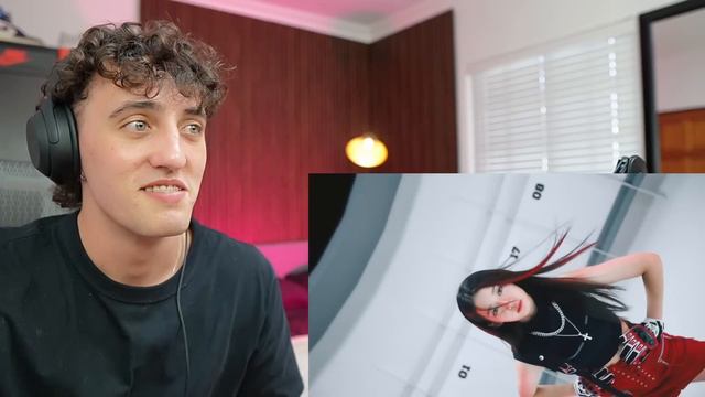 South African Reacts To BABYMONSTER 'Visual Films' (WHERE IS AHYEON ?!?) смотреть онлайн