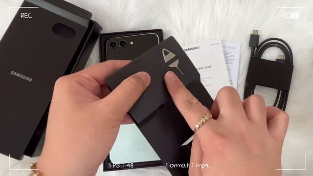 Samsung Z Flip 5 Unboxing + Accessories  ೃ࿔