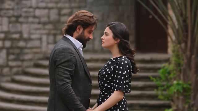 Эмир и Рейхан || Чего ты хочешь от меня? смотреть онлайн