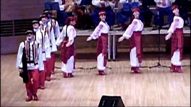 Хор ім. Верьовки смотреть онлайн