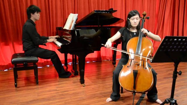 Vivaldi - Sotana in A minor RV44, 1st & 2nd movement (YEO LEE YEE, LYNN) смотреть онлайн