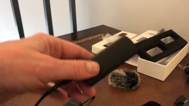 REVIEW: UHF Wireless Microphones for YouTube, blogging, video conferencing and general movie making смотреть онлайн
