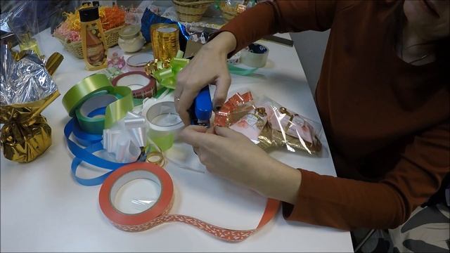 Учимся делать красивые подарки смотреть онлайн