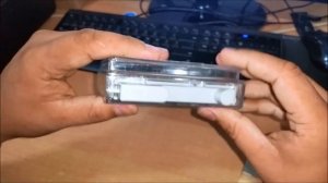 How to open a Gillette razor blades refills box (magnet needed)