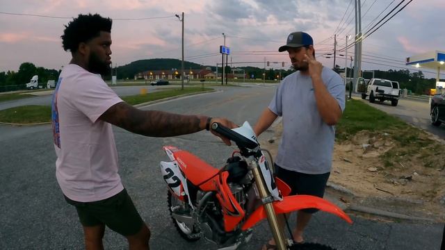 MY BRAND NEW DIRT BIKE!!! *CRF150R EXPERT* | Leek GT смотреть онлайн