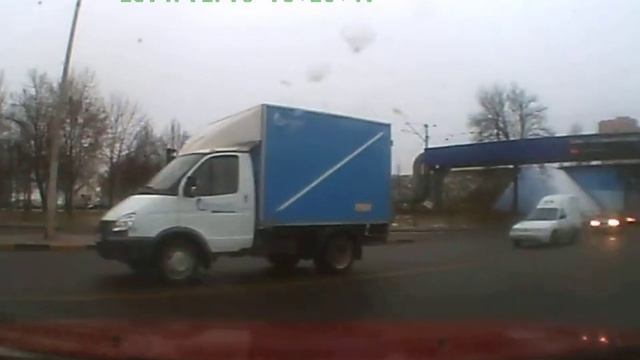 Проверочное видео видеорегистратора Eplutus DVR-127 смотреть онлайн