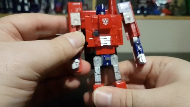 [Francais] Revue Video pour Infobar Transformers Optimus Prime смотреть онлайн