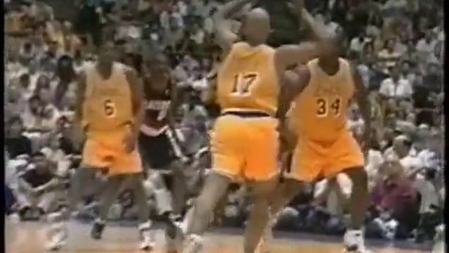 NBA Action 97-98 [26] смотреть онлайн