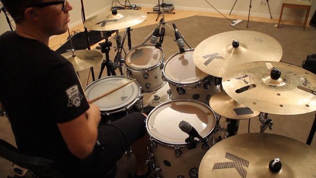 The Prodigy Drum Cover - Invaders Must Die смотреть онлайн