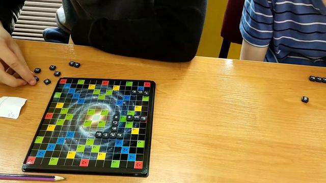 Играем в эрудит смотреть онлайн