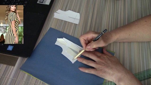 Полосатая идея . Моделируем костюм в полоску. смотреть онлайн