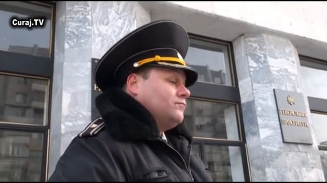 Curaj.TV - Poliţia interzice Varvarei Zingan să protesteze смотреть онлайн