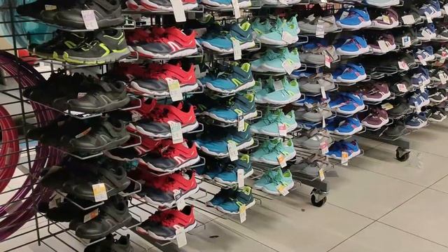 Chalo Dikhate Hai Aaj Aapko Decathlon Zirakpur || Chandigarh || GDS Vlogs || Gagan смотреть онлайн