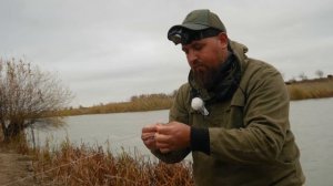 НАСАДИЛ КАЛЬМАРА НА КРЮЧОК, РЕЗУЛЬТАТ УДИВИЛ! РЫБАЛКА В НОЯБРЕ! КАРАСИ ГНУТ СПИННИНГ!