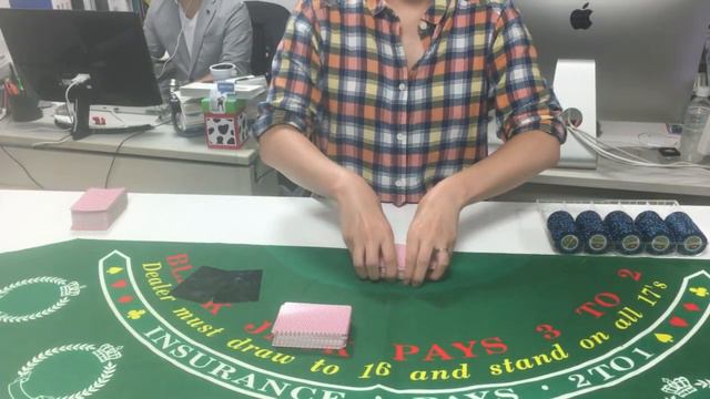 Blackjack Game Dealer - Before starting смотреть онлайн