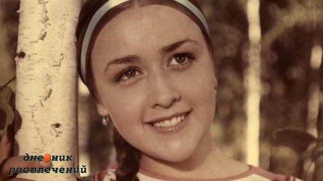 ЖИЗНЬ ВАРВАРЫ КРАСЫ. В 23 ГОДА РАДИ ЛЮБИМОГО УШЛА ИЗ КИНО, РАБОТАЛА НА РЫНКЕ И БЫЛА СЧАСТЛИВА смотреть онлайн