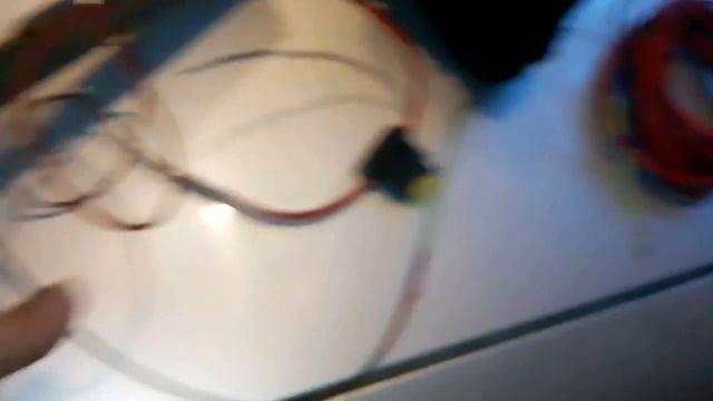 установка розетки 12v в автомобиль своими руками смотреть онлайн