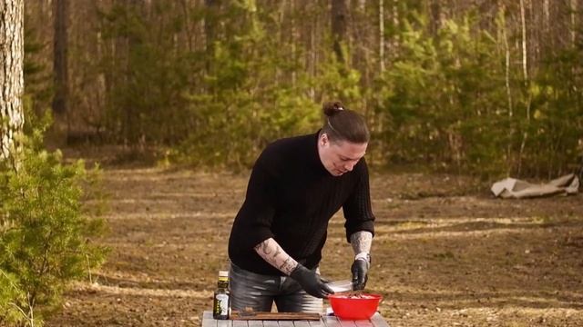 МАКСИМАЛЬНО простой рецепт шашлыка на мангале / сочный шашлык смотреть онлайн