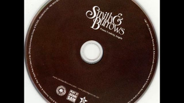 Smith & Burrows ft. Agnes Obel - The Christmas Song смотреть онлайн
