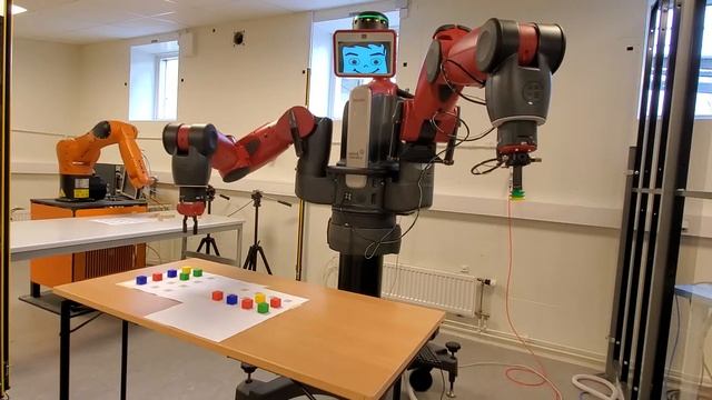 Part 2: Holding, lifting and positioning 12 cubes written in Python language by using Baxter robot. смотреть онлайн
