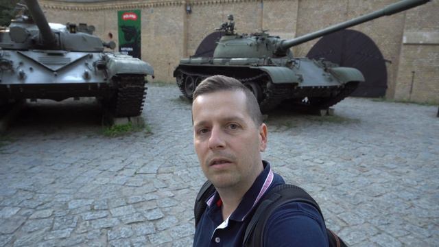 WORLD WAR 2 TANKS in the Middle of a PARK in POLAND (4K) смотреть онлайн
