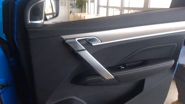 ОБЗОР GEELY COOLRAY SX11. ТЕСТ ДРАЙВ ДЖИЛИ КУЛРЭЙ 2020 смотреть онлайн