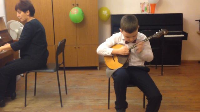 В. Городовская. За окном черемуха колышется