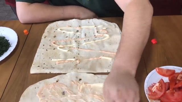 СОЧНЫЙ ЖАРЕНЫЙ ЛАВАШ по ДОМАШНЕМУ "Моё Мнение" смотреть онлайн