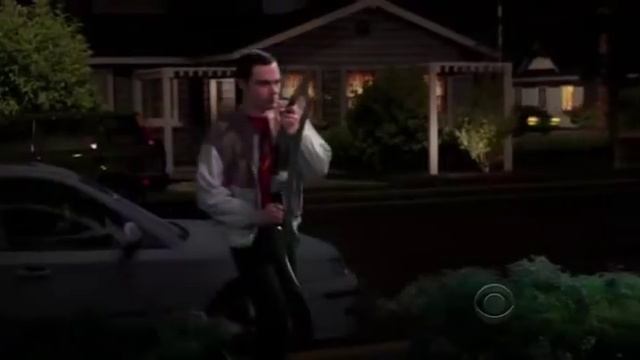 The Big Bang Theory - Penny Kicks A Hacker In The Balls смотреть онлайн