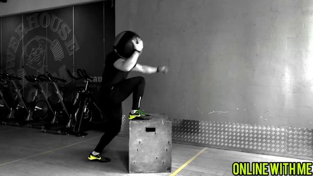 Перешагивание через тумбу с мячем смотреть онлайн