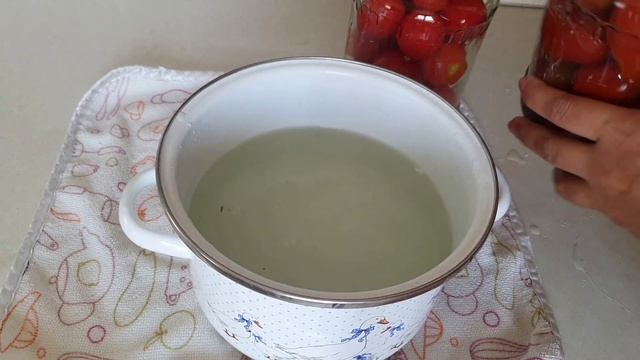 Невероятно пикантные помидоры с базиликом. Невероятно пикантные помидоры с базиликом смотреть онлайн